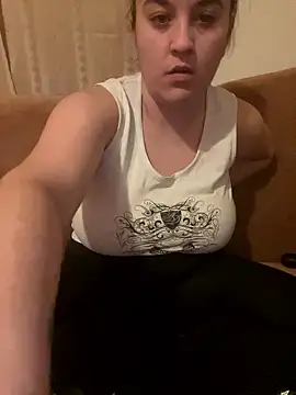 yzabell18 online show from 01-08-26, 03:14