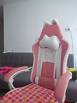 azumiichan online show from 11-20-25, 02:50