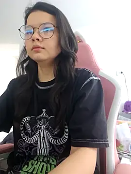 azumiichan online show from 02-05-26, 02:11