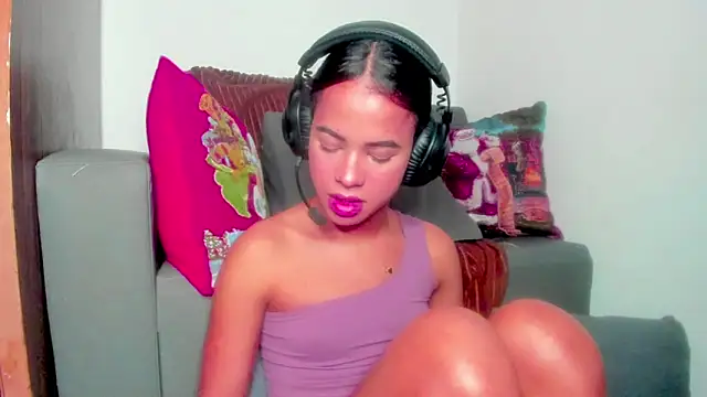 meghanSusexx online show from 02-20-26, 06:26