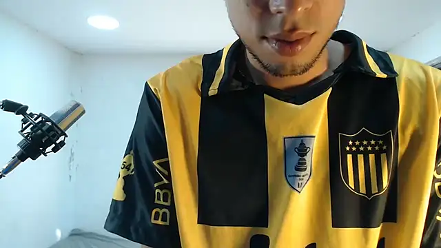 Snapshot of danielitopapuu chatting on 09-20-25, 10:22 danielitopapuu online show from 09-20-25, 10:22