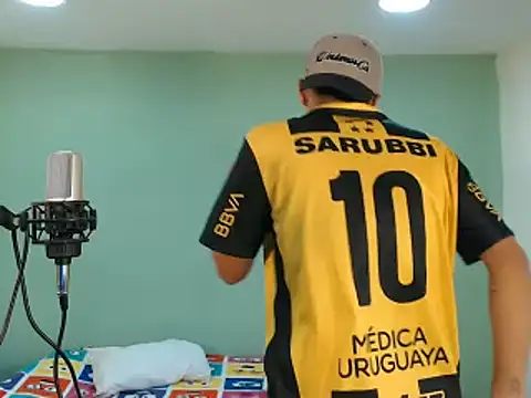 Snapshot of danielitopapuu chatting on 11-13-25, 08:08 danielitopapuu online show from 11-13-25, 08:08