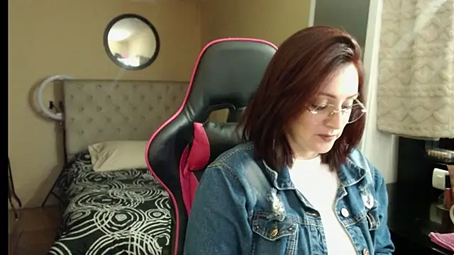 Carol Scottt online show from 10-08-25, 10:07