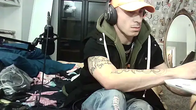 --D-a-D-D-y- online show from 03-09-25, 09:57