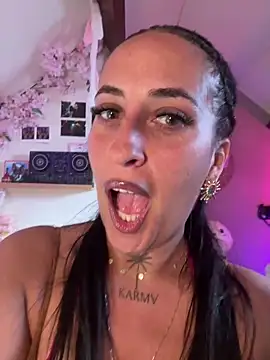 CarolaDrago online show from 04-09-26, 07:36