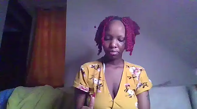 Snapshot of sexxygoldy chatting on 02-14-25, 03:47 sexxygoldy online show from 02-14-25, 03:47