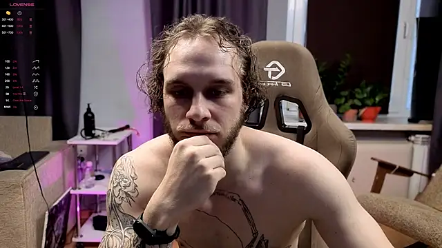 pleasure8869 online show from 10-24-25, 01:18