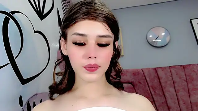 Snapshot of ValeriaAguilar chatting on 12-28-24, 09:40 ValeriaAguilar online show from 12-28-24, 09:40