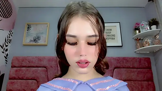 Snapshot of ValeriaAguilar chatting on 03-16-25, 04:23 ValeriaAguilar online show from 03-16-25, 04:23