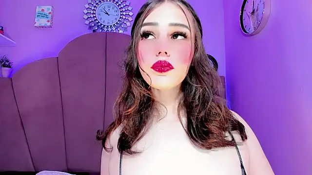 Snapshot of ValeriaAguilar chatting on 10-10-25, 09:25 ValeriaAguilar online show from 10-10-25, 09:25