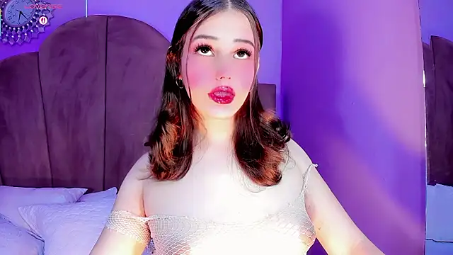 Snapshot of ValeriaAguilar chatting on 02-22-26, 09:57 ValeriaAguilar online show from 02-22-26, 09:57