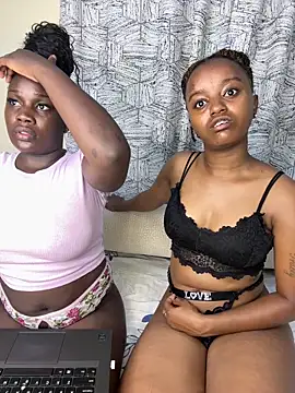 Doublefreaks online show from 02-06-26, 11:41