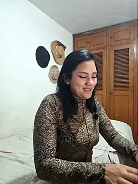 Thaliacooper  online show from 03-16-25, 05:36