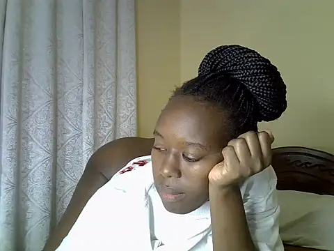 Snapshot of Oliviia_ chatting on 01-07-25, 06:14 Oliviia  online show from 01-07-25, 06:14