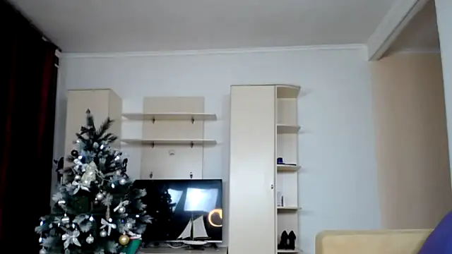 Snapshot of AlmaSquirt chatting on 12-20-24, 08:49 AlmaSquirt online show from 12-20-24, 08:49