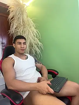 angel adamx online show from 12-21-25, 06:09