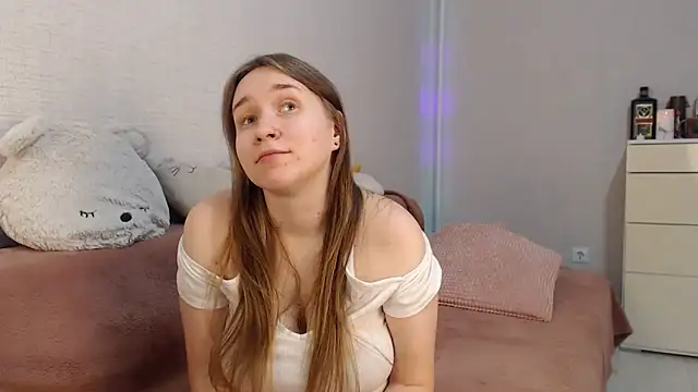 lovely hayley online show from 02-05-25, 12:31