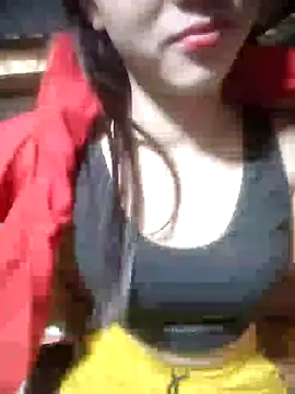 Snapshot of beemnh chatting on 01-15-25, 06:43 beemnh online show from 01-15-25, 06:43