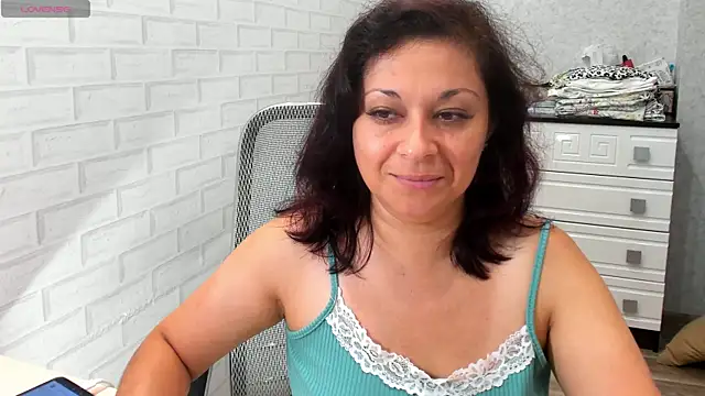 TeasyLana online show from 07-27-26, 04:52