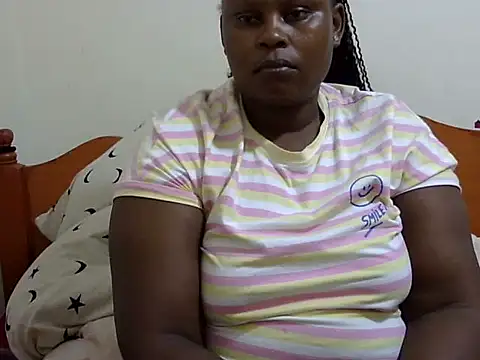 Snapshot of Pretty_lilly02 chatting on 10-31-25, 05:30 Pretty lilly02 online show from 10-31-25, 05:30