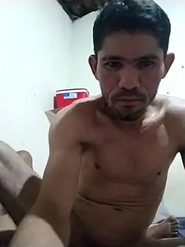 Snapshot of Casaltesao1 chatting on 03-14-25, 01:37 Casaltesao1 online show from 03-14-25, 01:37