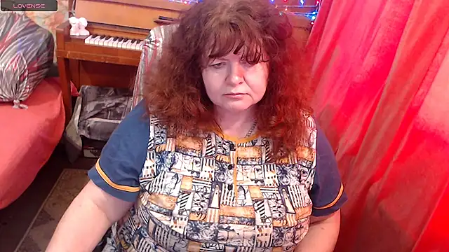 RoseRed69 online show from 04-25-26, 06:49