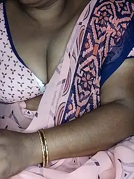 Snapshot of Latha-Hyd chatting on 09-09-25, 02:11 Latha-Hyd online show from 09-09-25, 02:11