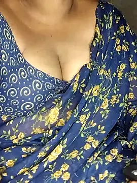 Snapshot of Latha-Hyd chatting on 09-12-25, 02:11 Latha-Hyd online show from 09-12-25, 02:11