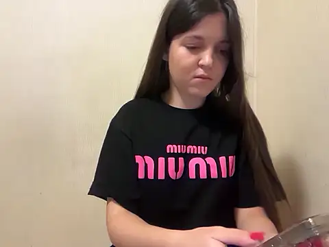 Snapshot of Lina_Most chatting on 11-24-25, 09:14 Lina Most online show from 11-24-25, 09:14