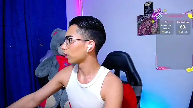 OwenBluee online show from 07-09-26, 07:12