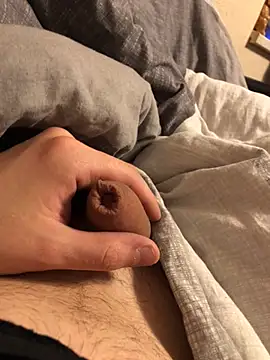 Snapshot of wixxer872302 chatting on 12-23-24, 12:14 wixxer872302 online show from 12-23-24, 12:14