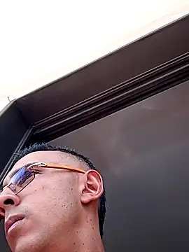 paisa233 online show from 04-18-26, 04:22