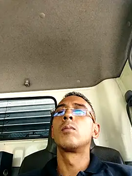 paisa233 online show from 04-28-26, 05:51