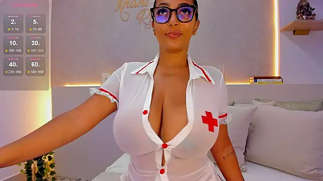 Snapshot of anahi_ryan_ chatting on 02-28-25, 01:47 anahi ryan online show from 02-28-25, 01:47