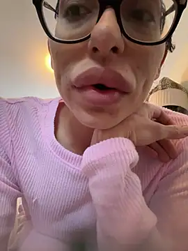 myloveforyouu online show from 02-23-26, 02:25