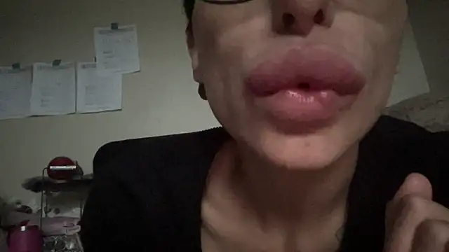 myloveforyouu online show from 04-21-26, 12:55