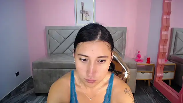 Snapshot of lizzyluk_ch chatting on 01-09-26, 10:33 lizzyluk ch online show from 01-09-26, 10:33