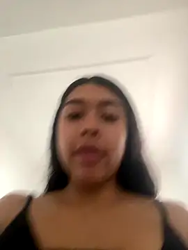 SweetLatiin  online show from 12-19-25, 08:38