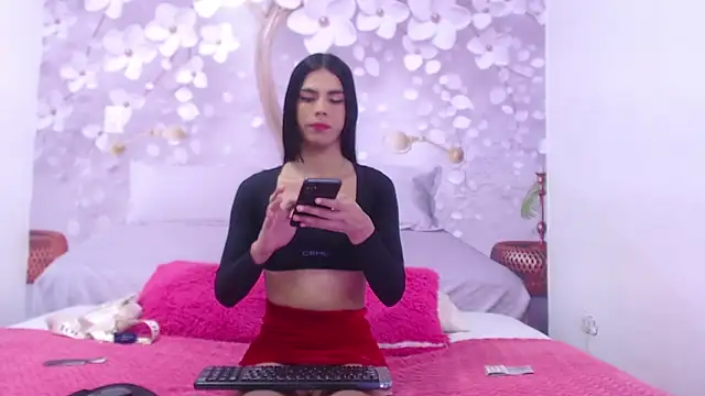 Luluu 08 online show from 09-30-25, 07:30