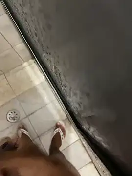 Snapshot of gomespauz chatting on 01-15-25, 10:46 gomespauz online show from 01-15-25, 10:46