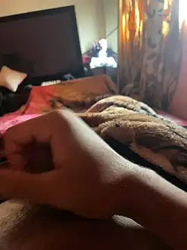 Snapshot of gomespauz chatting on 01-31-25, 01:02 gomespauz online show from 01-31-25, 01:02