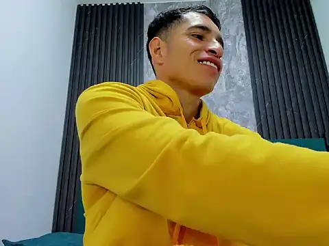 Snapshot of jack_pergurtson01 chatting on 12-03-25, 10:24 jack pergurtson01 online show from 12-03-25, 10:24