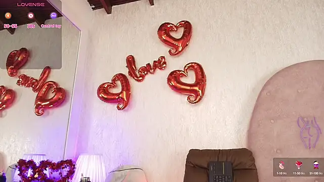 Snapshot of mariablonde_ chatting on 02-08-25, 12:38 mariablonde online show from 02-08-25, 12:38