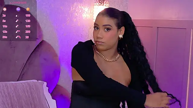 Snapshot of Salome_Diaz_ chatting on 03-09-26, 05:33 Salome Diaz online show from 03-09-26, 05:33