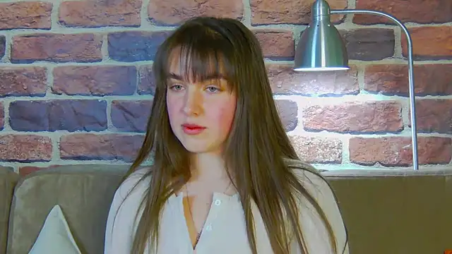 Snapshot of Sofia_Hugs chatting on 02-06-26, 07:17 Sofia Hugs online show from 02-06-26, 07:17