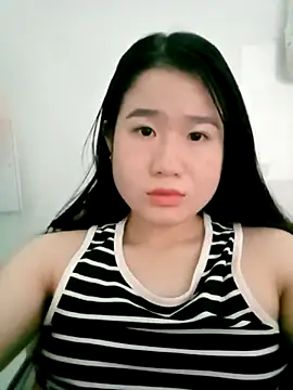 Snapshot of Sahara-lovexoxo chatting on 01-15-25, 06:01 Sahara-lovexoxo online show from 01-15-25, 06:01
