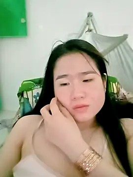 Snapshot of Sahara-lovexoxo chatting on 02-13-25, 08:48 Sahara-lovexoxo online show from 02-13-25, 08:48