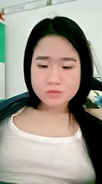 Snapshot of Sahara-lovexoxo chatting on 02-17-25, 03:58 Sahara-lovexoxo online show from 02-17-25, 03:58
