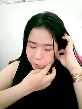 Snapshot of Sahara-lovexoxo chatting on 02-23-25, 05:56 Sahara-lovexoxo online show from 02-23-25, 05:56