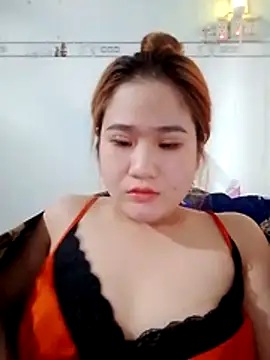 Sahara-lovexoxo online show from 12-04-25, 01:59